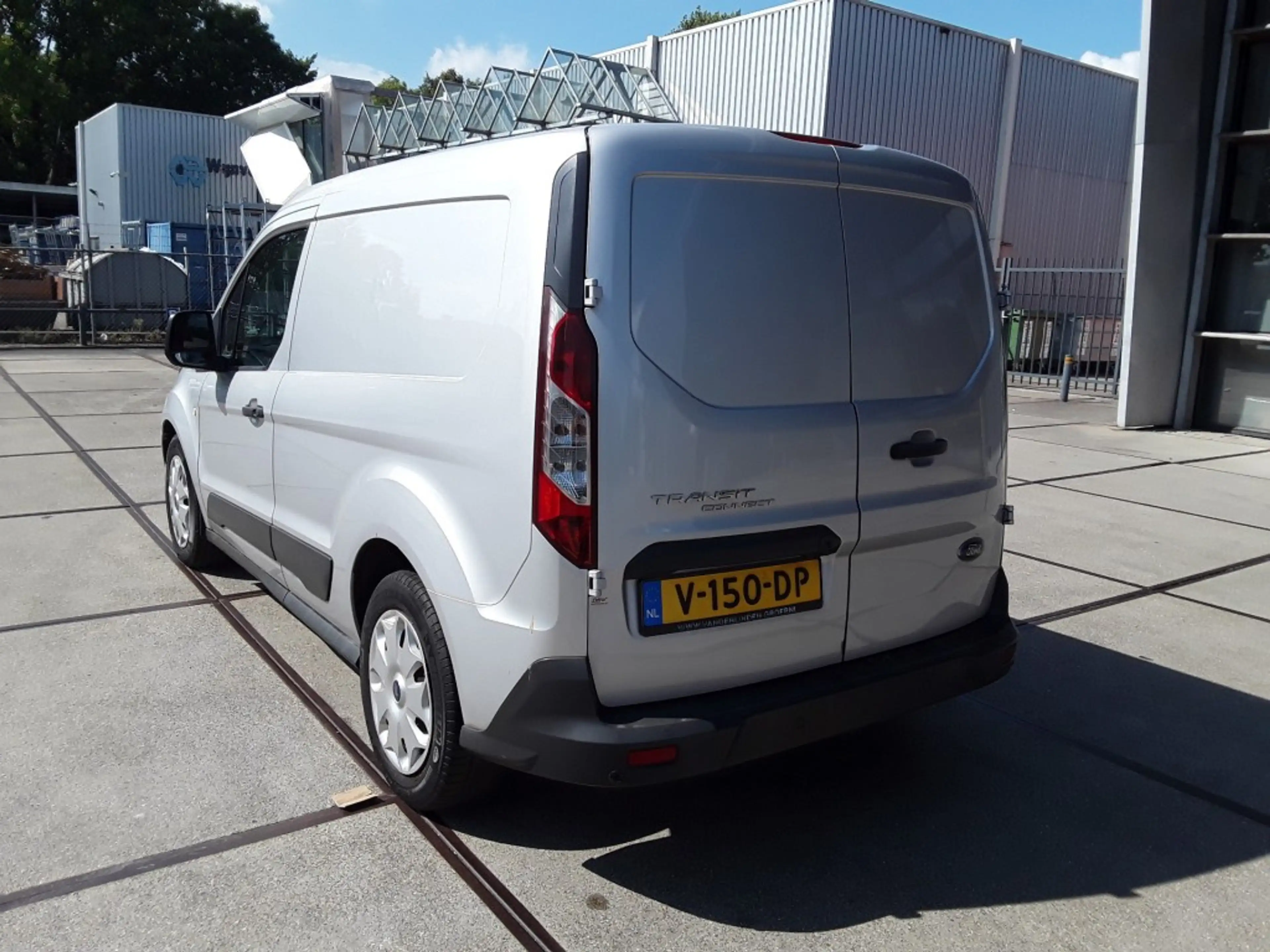 Ford Transit Connect 1.5 TDCI L1 TREND — photo 4