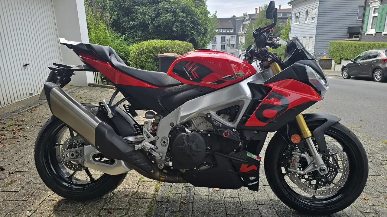 Aprilia Tuono