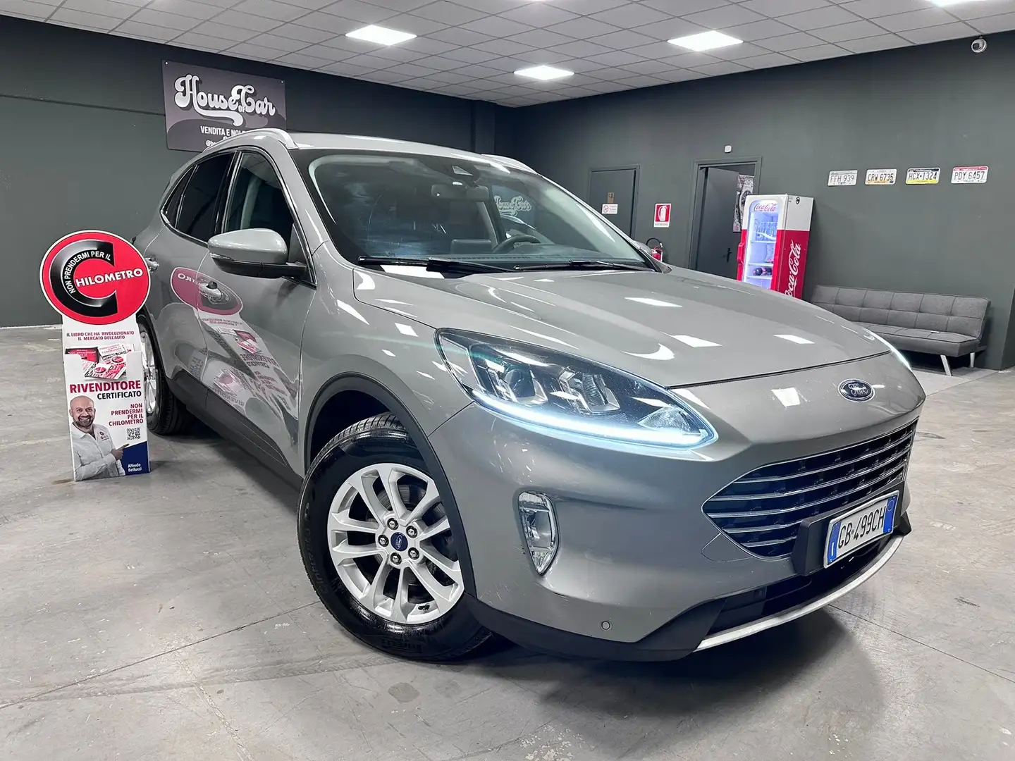 Ford Kuga Kuga 1.5 ecoblue Titanium 2wd 120cv auto Grigio - 1