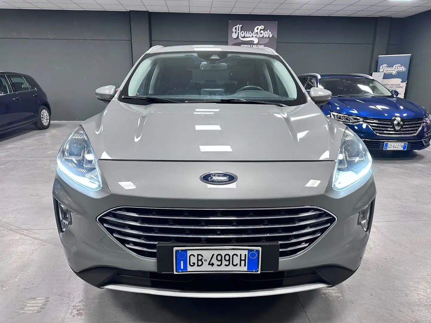 Ford Kuga Kuga 1.5 ecoblue Titanium 2wd 120cv auto Grigio - 2
