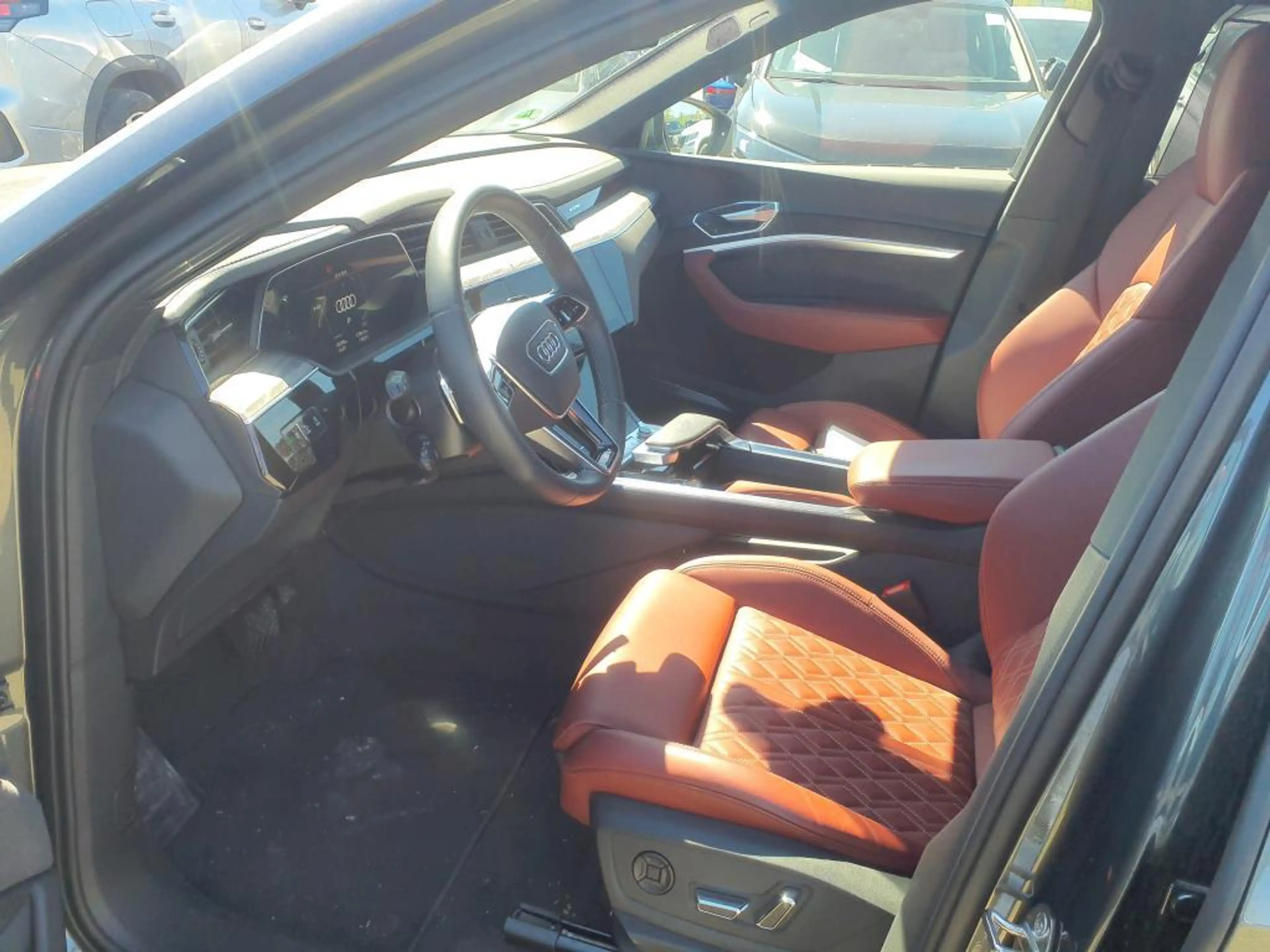 Audi e-tron S BLACK 22Z/MATRIX/HuD/NACHT/360°/S-SITZE — photo 10
