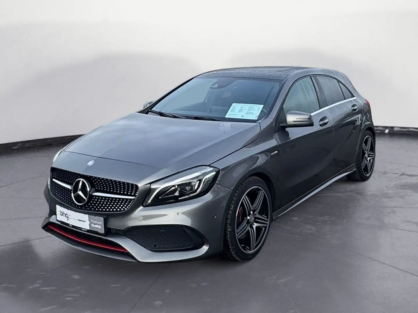 Mercedes-Benz A 250 DCT AMG Sport Line LED PANO Keyless GO Grau - 2