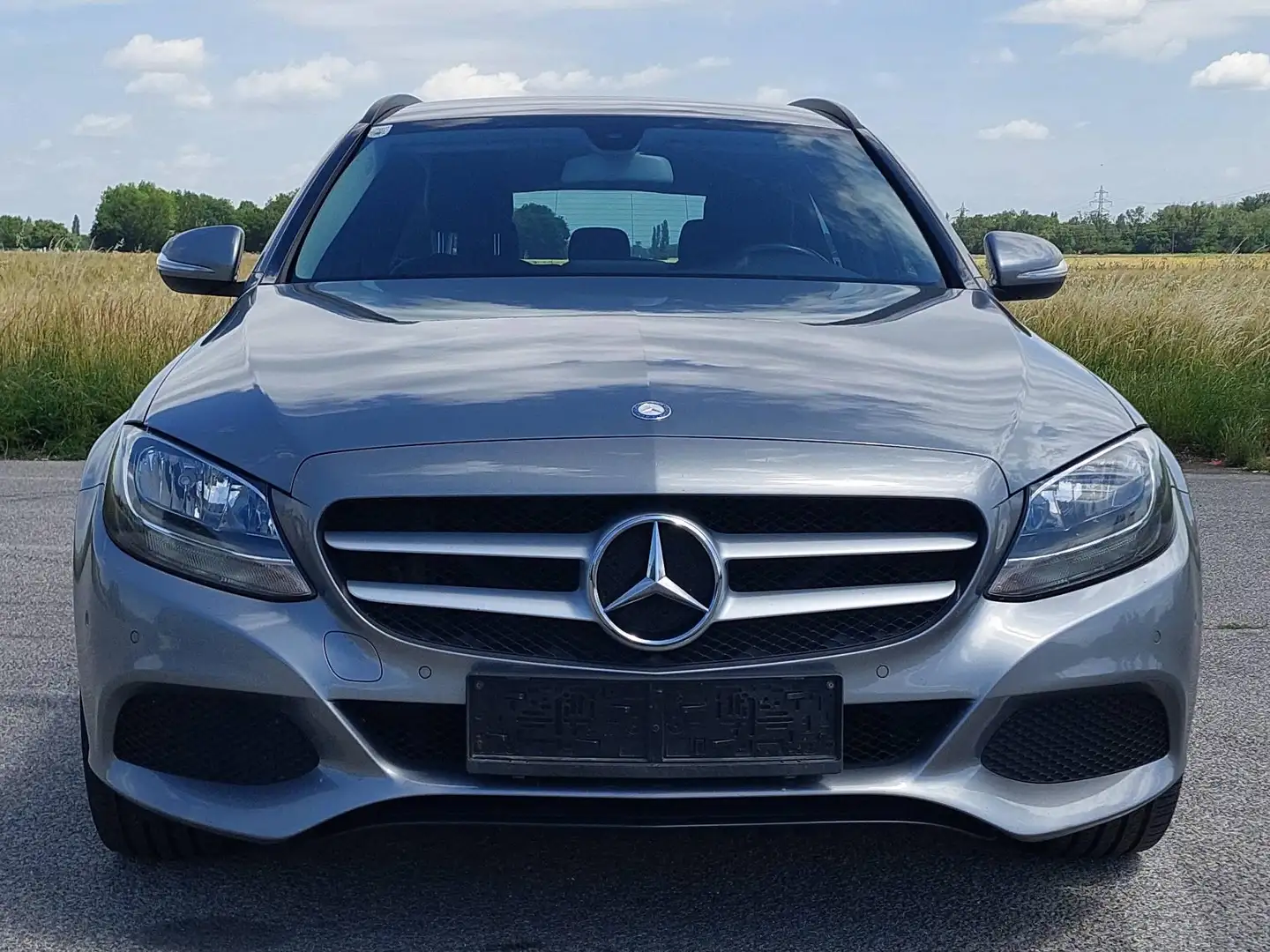 Mercedes-Benz 200 Bluetec TModell Grau - 1
