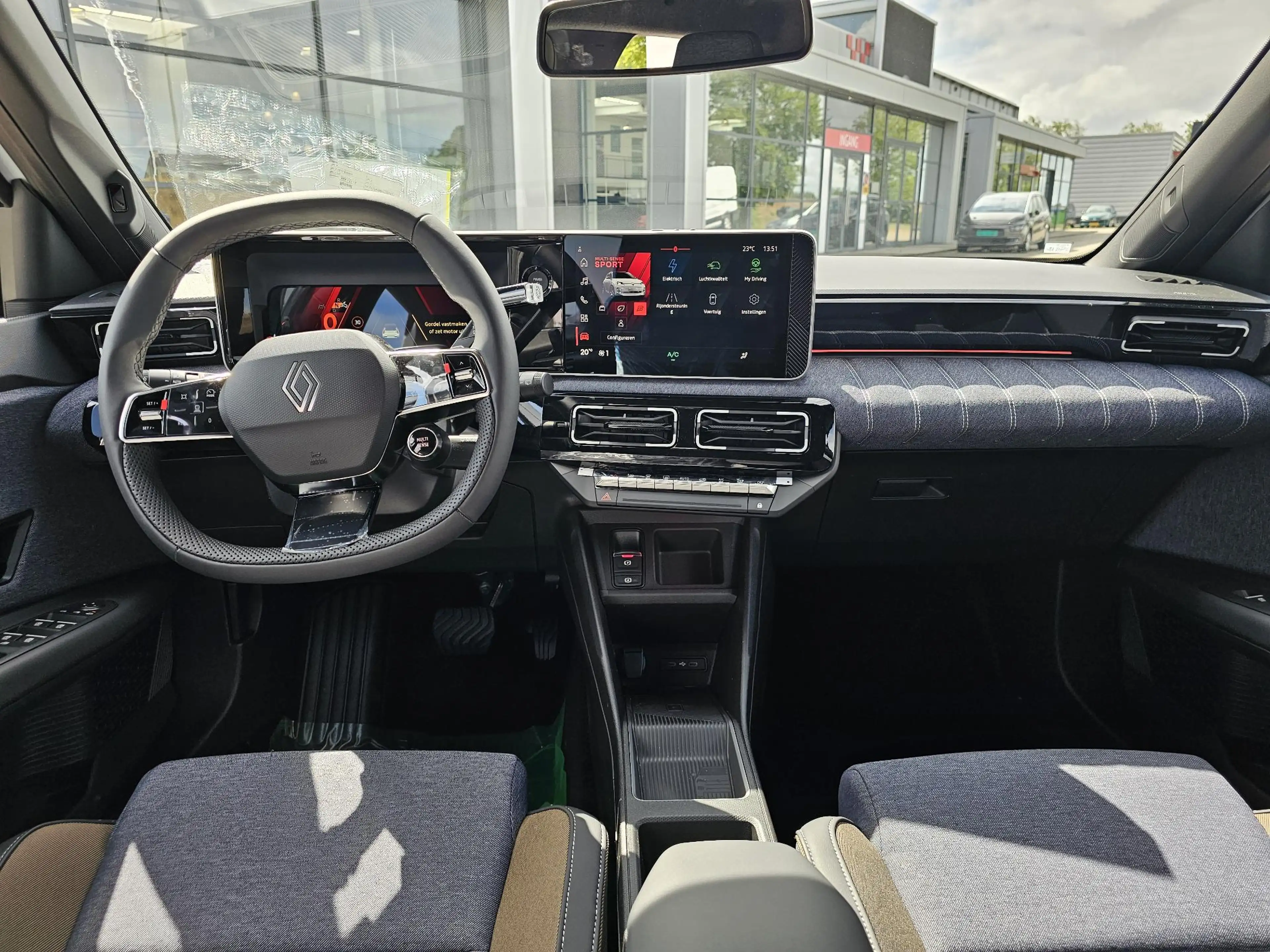 Renault R 5 comfort range techno 52 kWh — photo 10