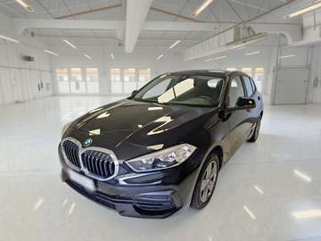 116D BUSINESS ADVANTAGE 5 PORTE BERLINA