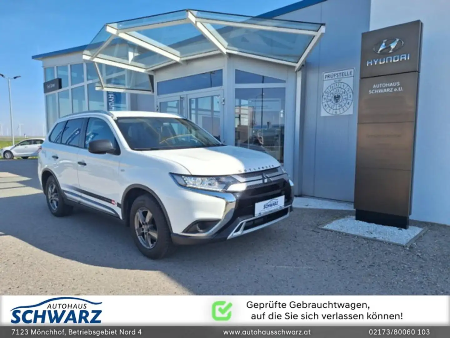 Mitsubishi Outlander 2,0 MIVEC Invite Weiß - 1