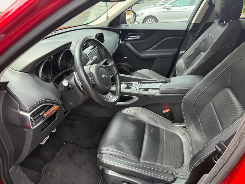 Jaguar F-Pace R-Sport AWD — photo 4
