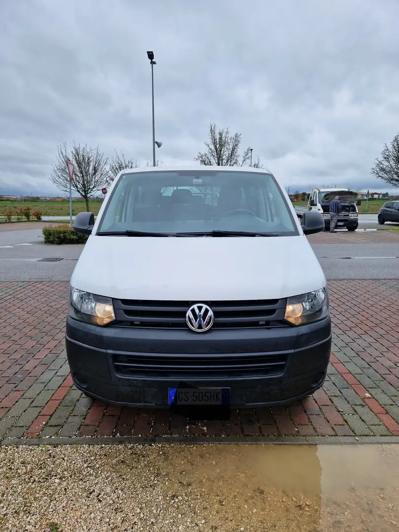 Volkswagen T5 Caravelle 2.0 140 cv Trendline Blanc - 1
