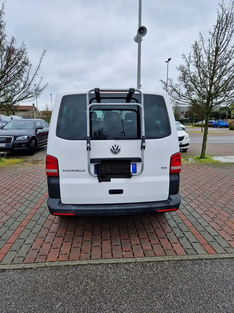 Volkswagen T5 Caravelle 2.0 140 cv Trendline Blanc - 2