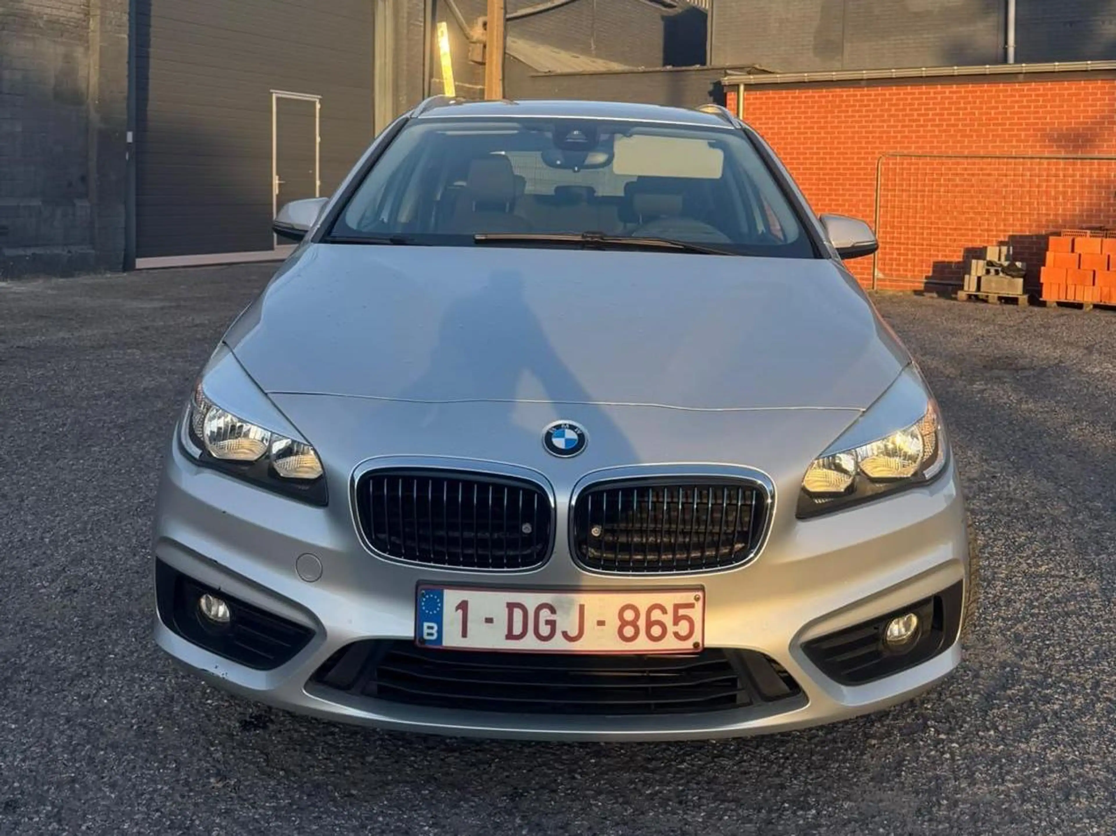 BMW 225 Active Tourer PHEV 225xeA — photo 3