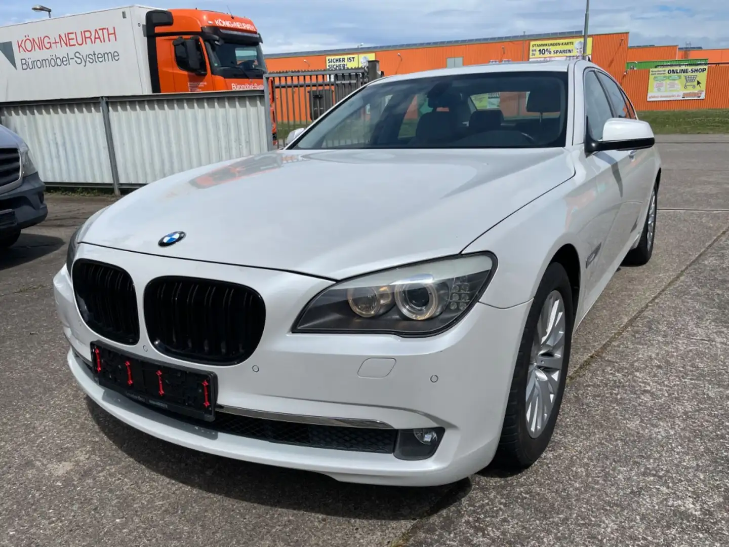 BMW 730 Baureihe 7 730d/S-Dach/KAMERA/PERLMUTT Beyaz - 1