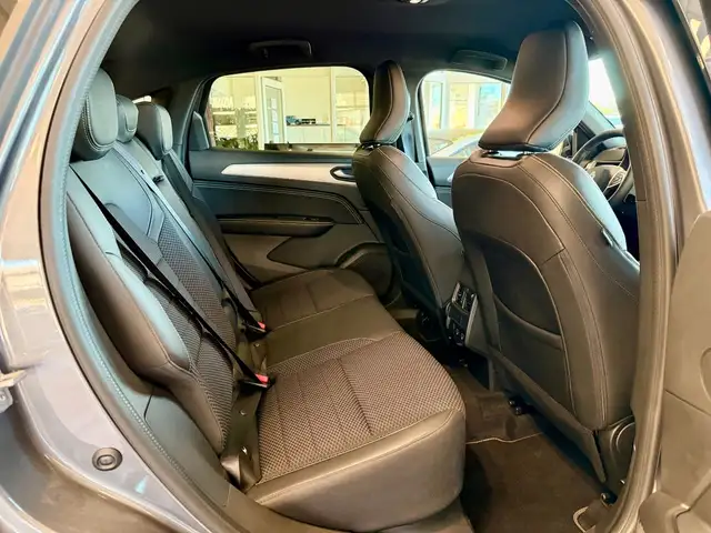 Renault Arkana view 10