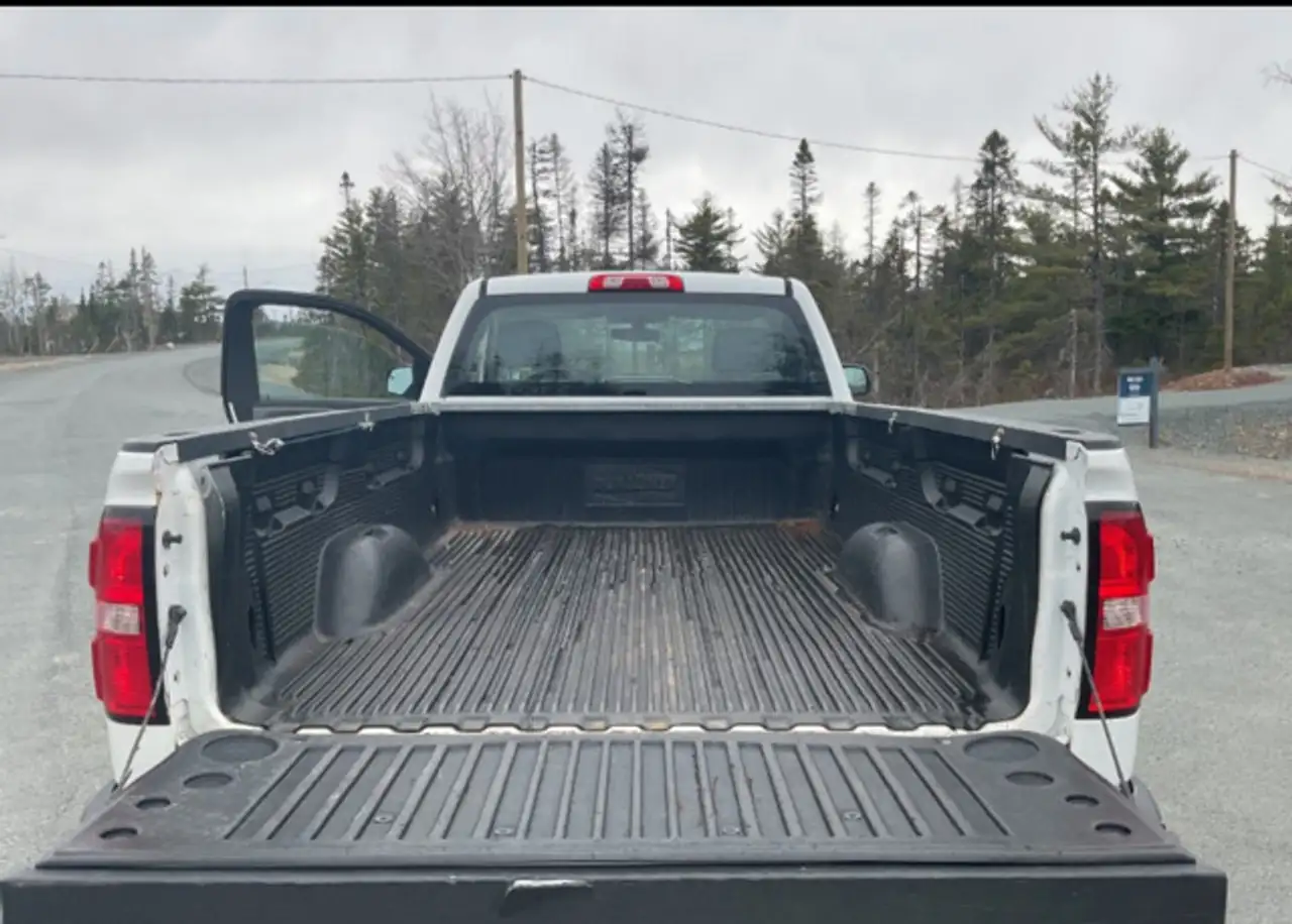 GMC Sierra 1500 photo GMC Sierra 1500