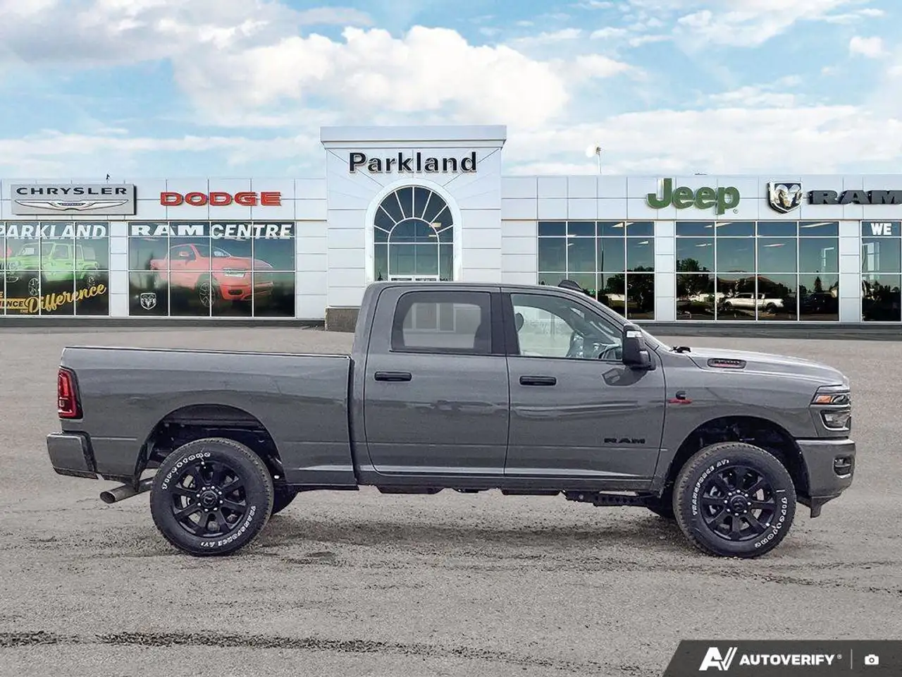 RAM 3500 снимка RAM 3500