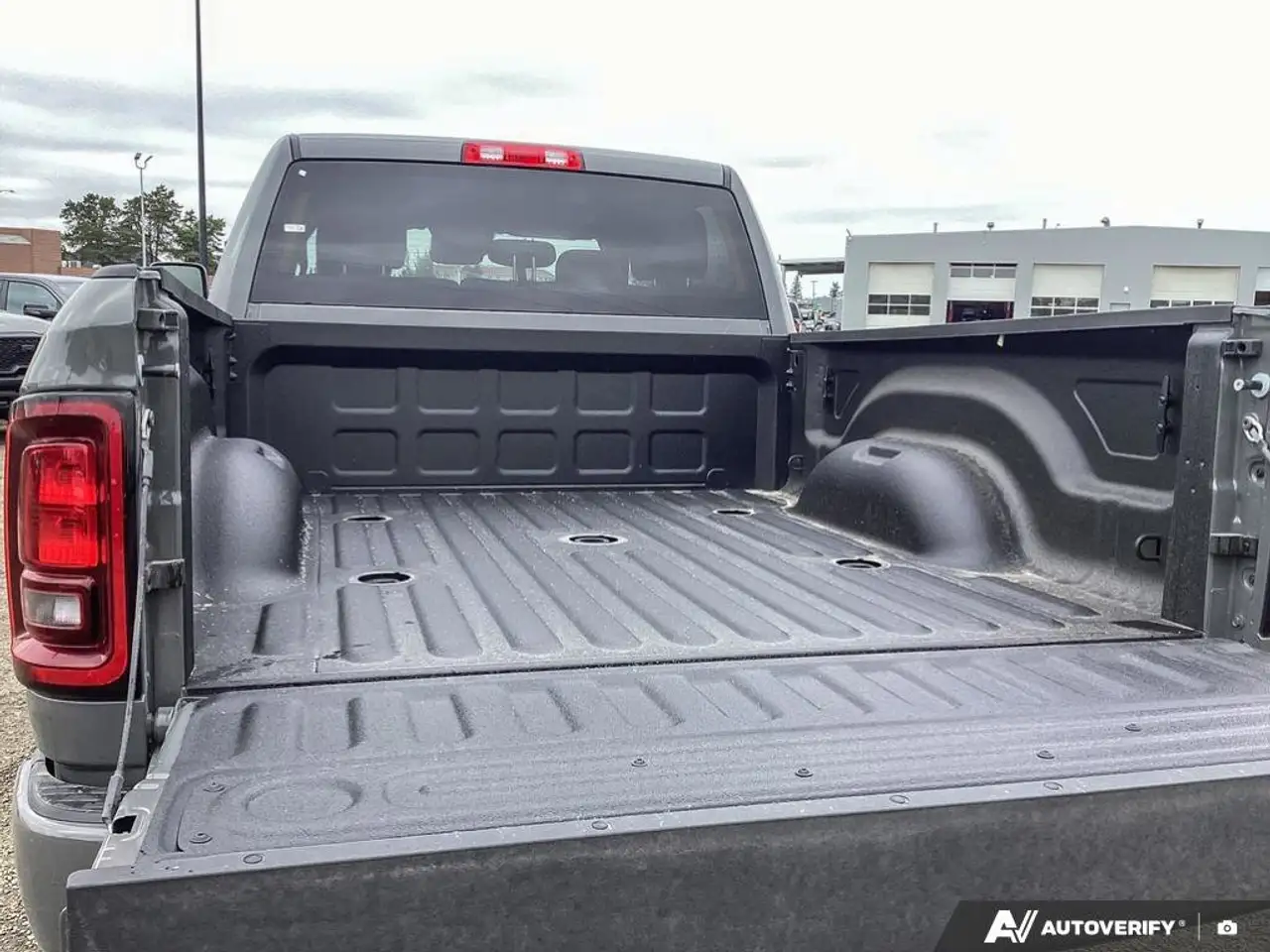 RAM 3500 снимка RAM 3500