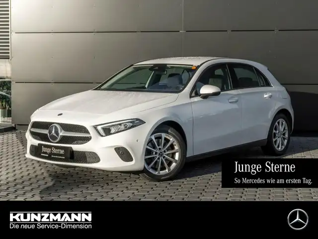 Mercedes-Benz A 250 e  Kamera Parktronic Public-Charging Paket