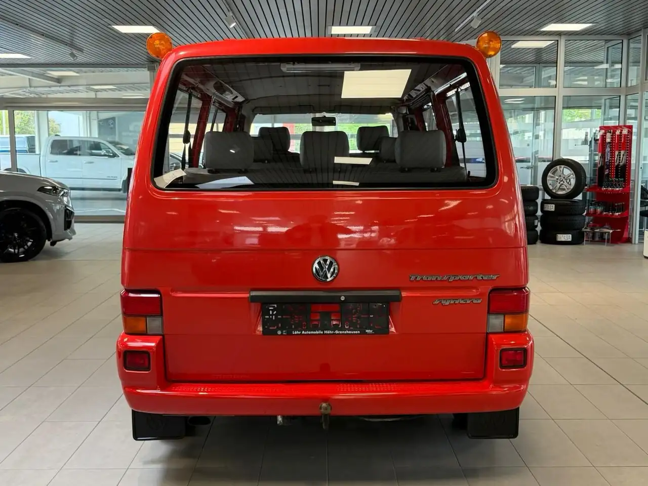 Volkswagen T4 Kombi 2,5 Ltr. - 81 kW ex Einsatzleitfahrzeug 8 Sitze, foto 6