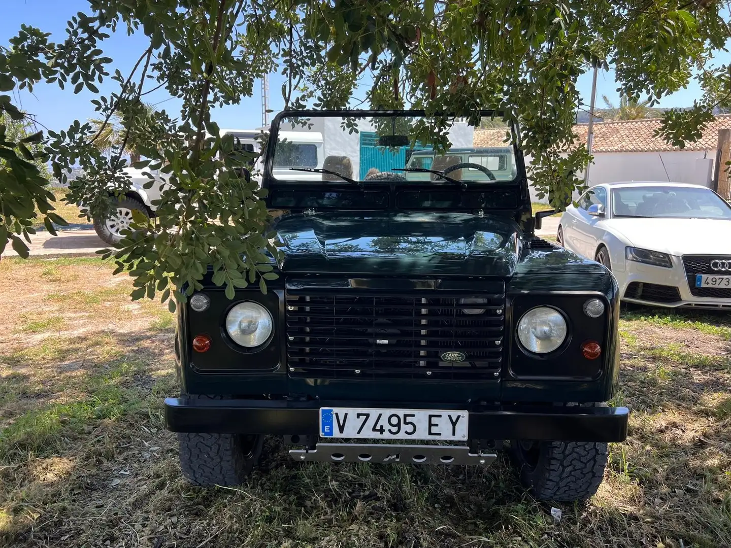 Land Rover Defender Defender 90 TDI DESCAPOTABLE Grün - 2