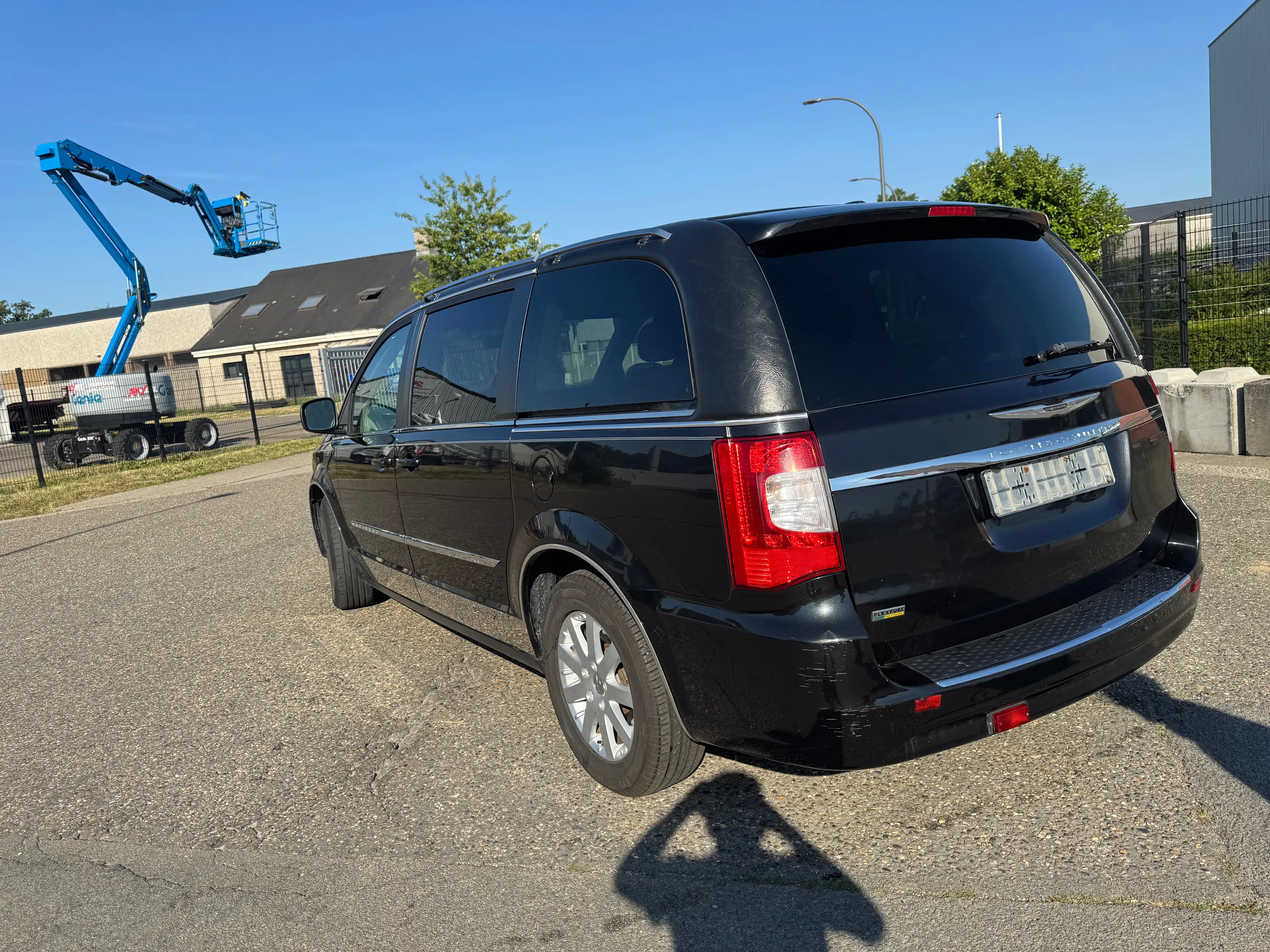 Chrysler Town & Country Corbillard — photo 6