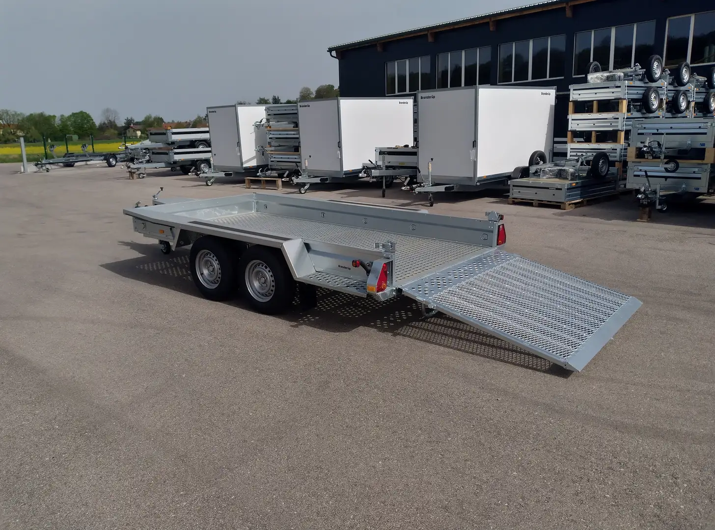 Brenderup MT3651 STEEL FLOOR 1800x3650x250 3500 kg 20 Silber - 1