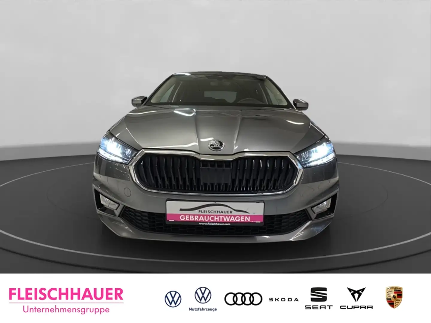 Skoda Fabia Active 1.0 TSI LED+PDC+SmartLink+SHZ+Klima Grau - 2