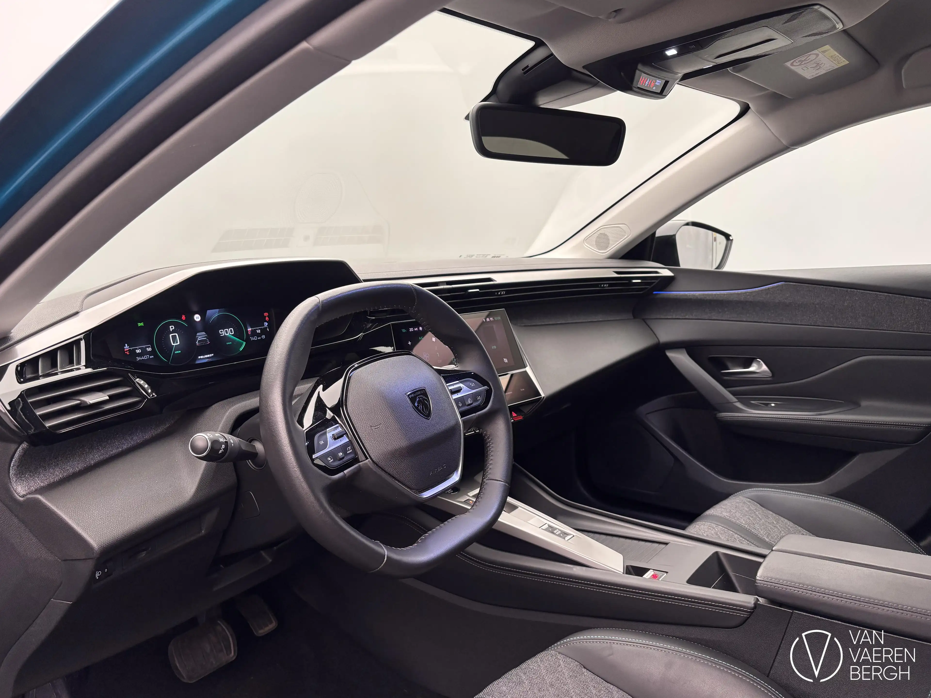 Peugeot 408 — photo 11