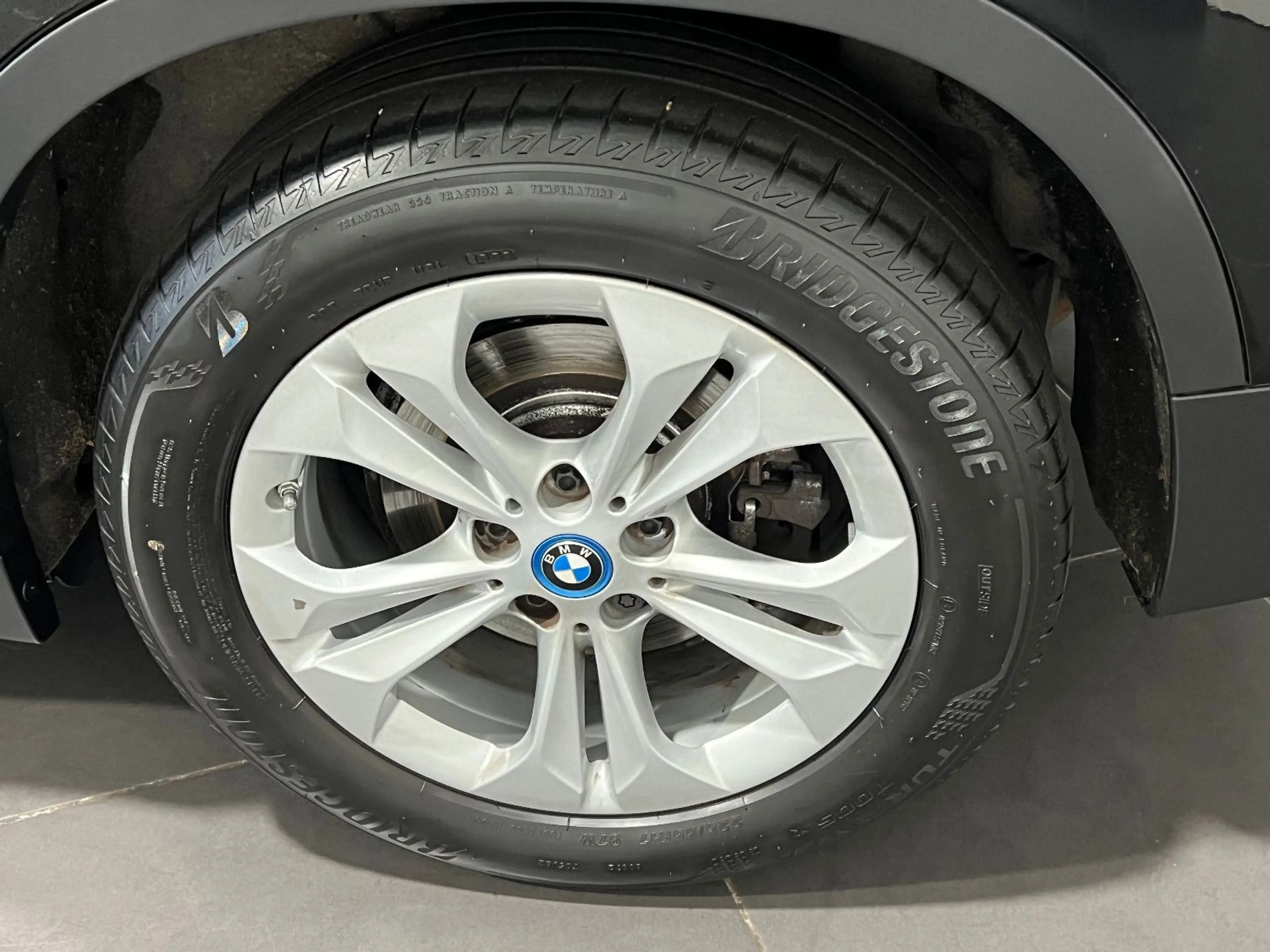 BMW X1 xDrive 25 e Automatik **Navi*LED*SHZ*Temp** — photo 9