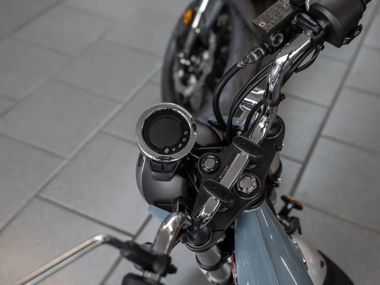 Honda DAX ST 125 LED SCHEINWERFER Grau - 2