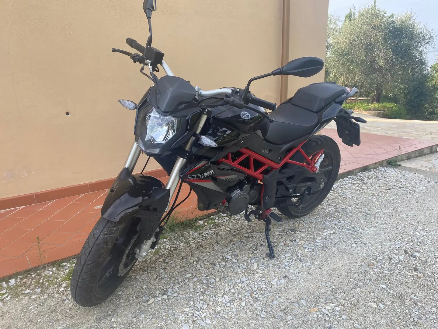 Benelli 125 2 C Negru - 1