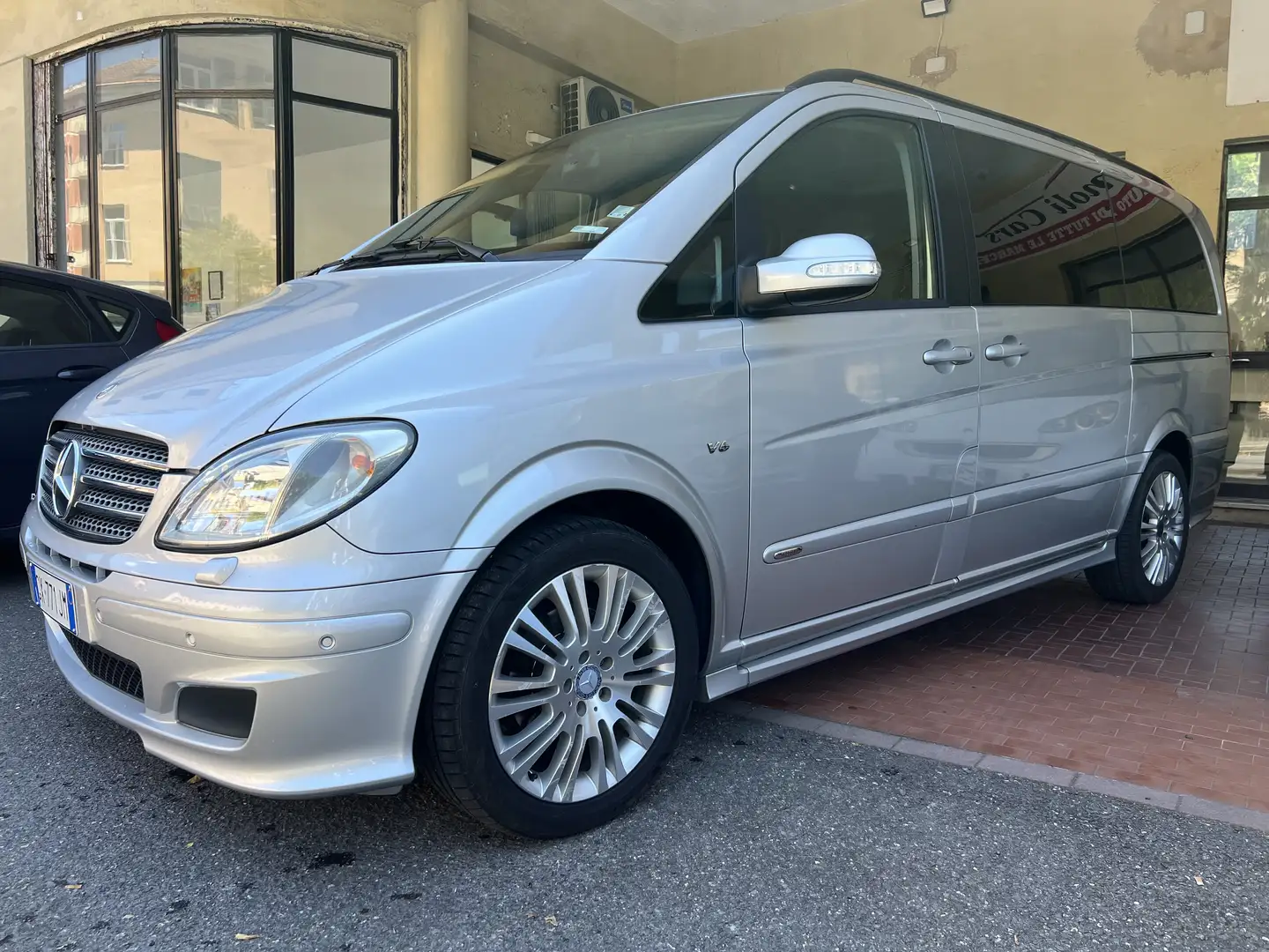 Mercedes-Benz Viano 3.0 cdi V6 X-CLUSIV auto Grigio - 1