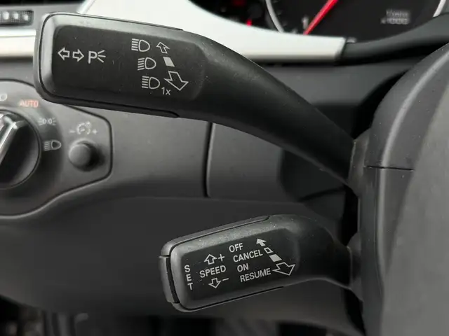 Audi A4 view 13