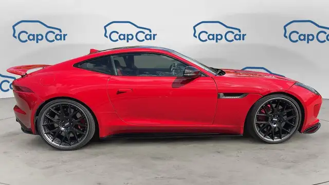 Jaguar F-Type view 4