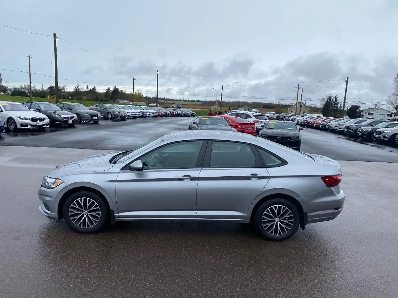 Volkswagen Jetta снимка Volkswagen Jetta