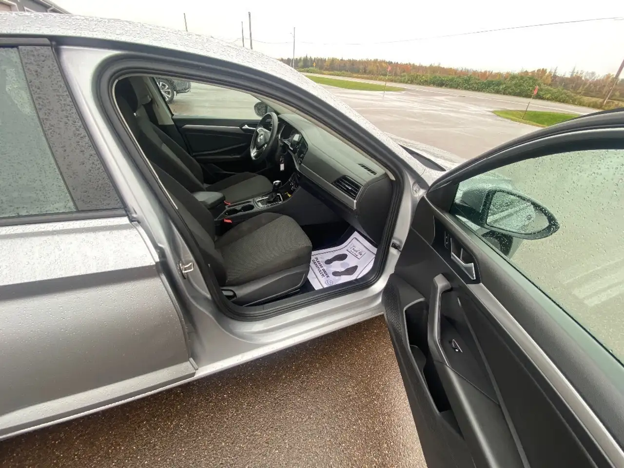 Volkswagen Jetta снимка Volkswagen Jetta
