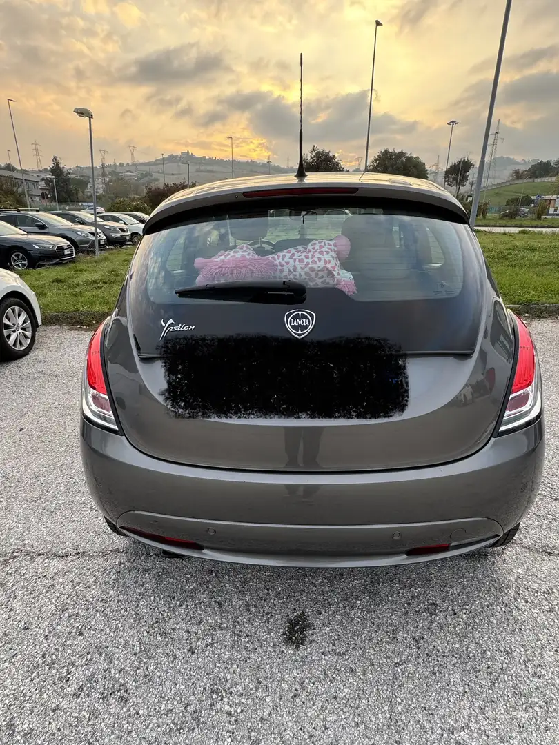 Lancia Ypsilon 1.2 Gold ecochic Gpl 69cv my16 - 1