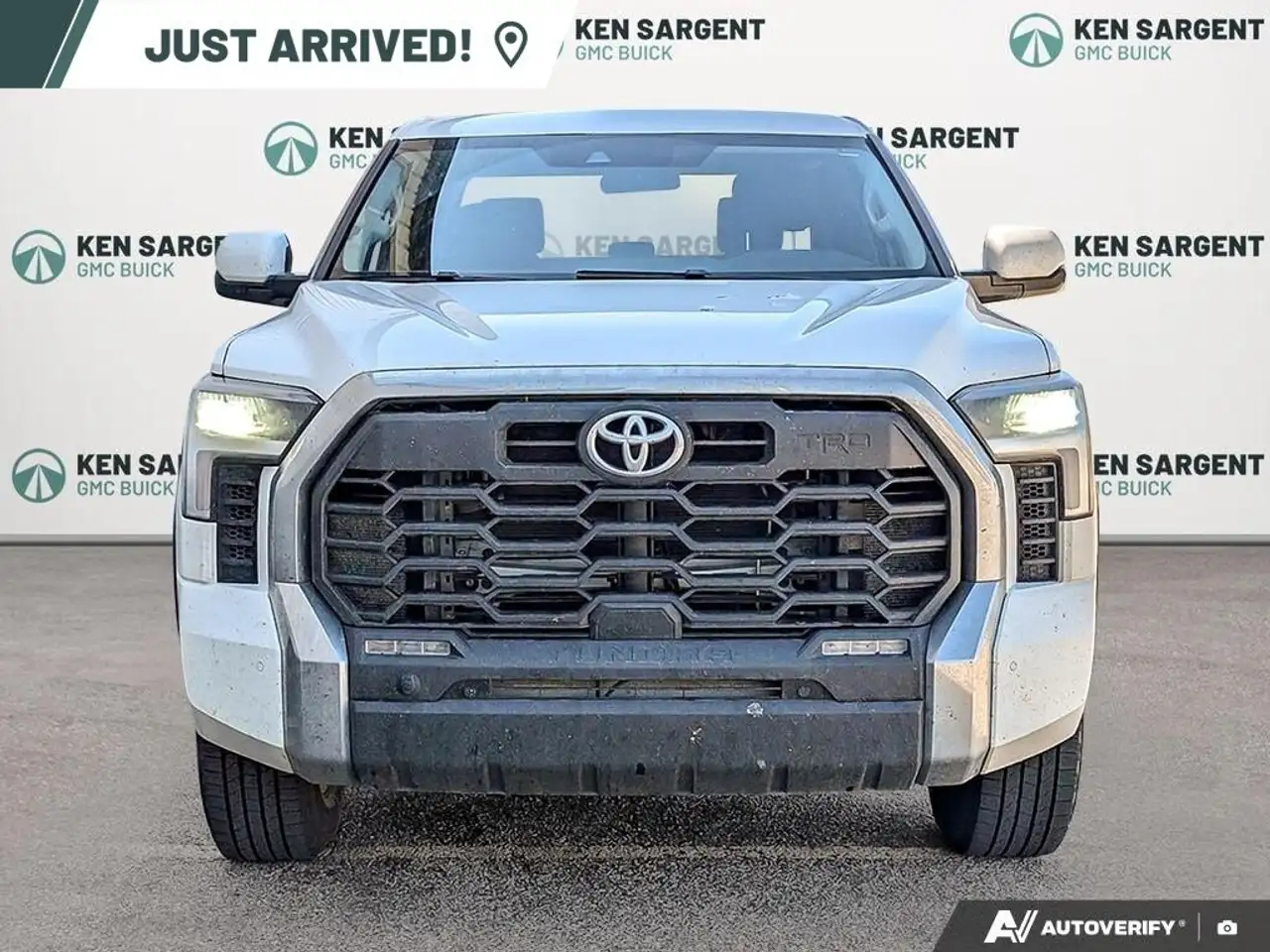 Toyota Tundra photo Toyota Tundra