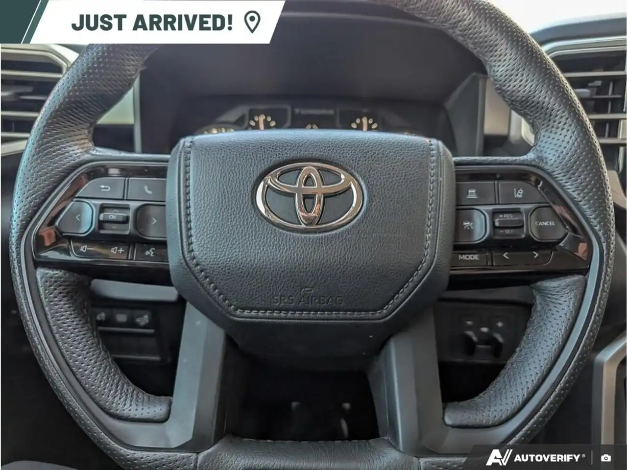 Toyota Tundra photo Toyota Tundra