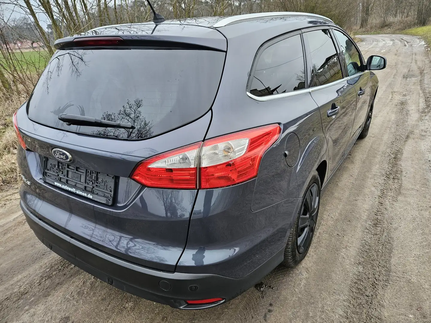 Ford Focus Turnier 1.6 TDCi DPF Titanium - 2