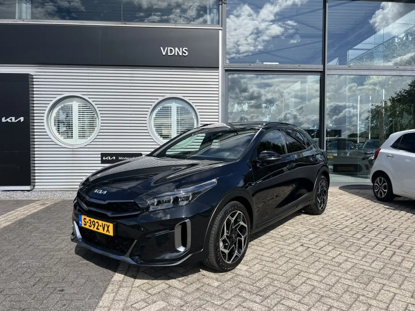 Kia XCeed 1.5 T-GDi GT-Line DCT First Edition Zwart - 2
