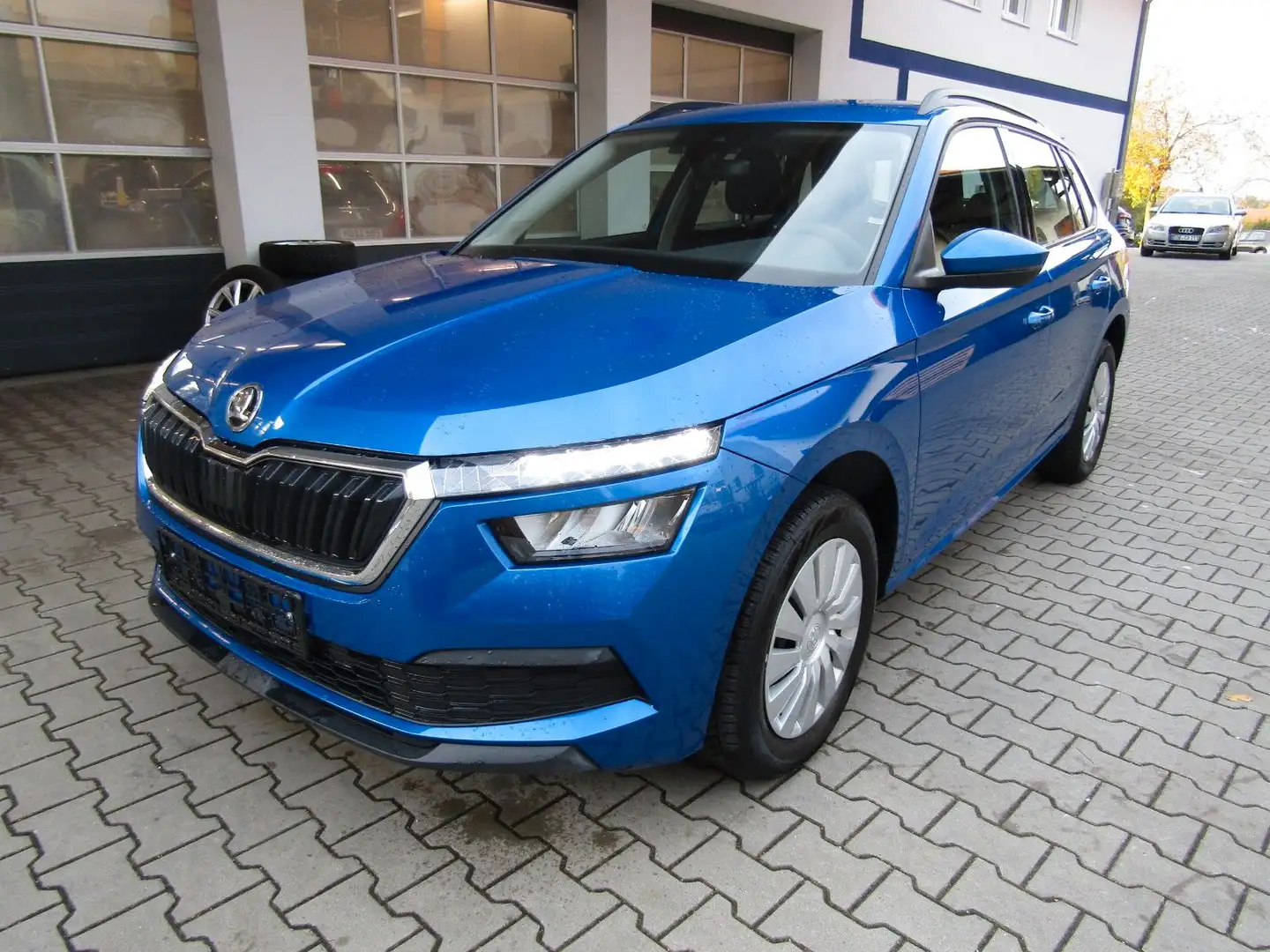 Skoda Kamiq Active LED DAB Allwetterreifen Blau - 1