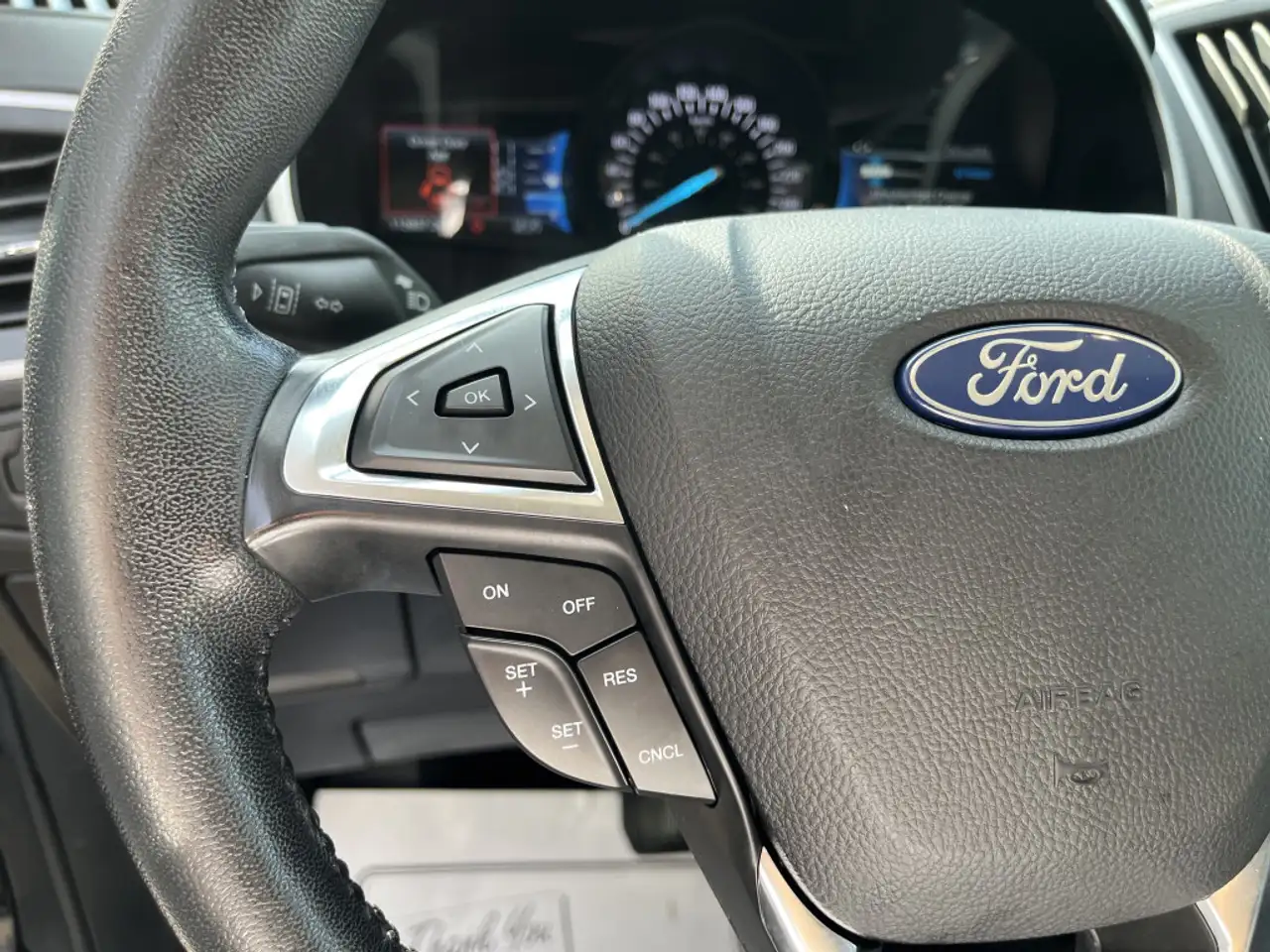Ford Edge снимка Ford Edge