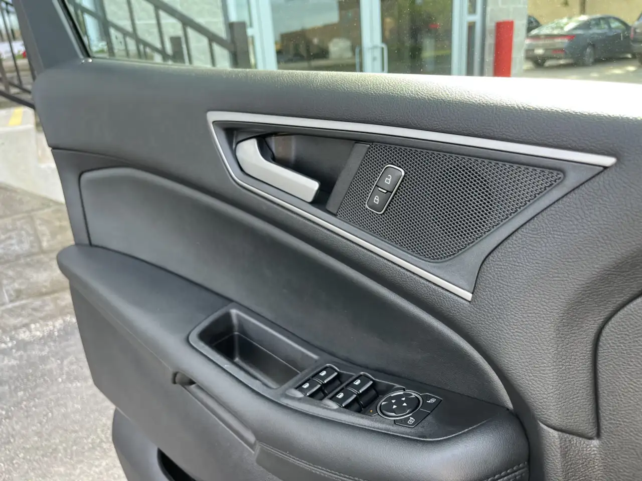 Ford Edge снимка Ford Edge