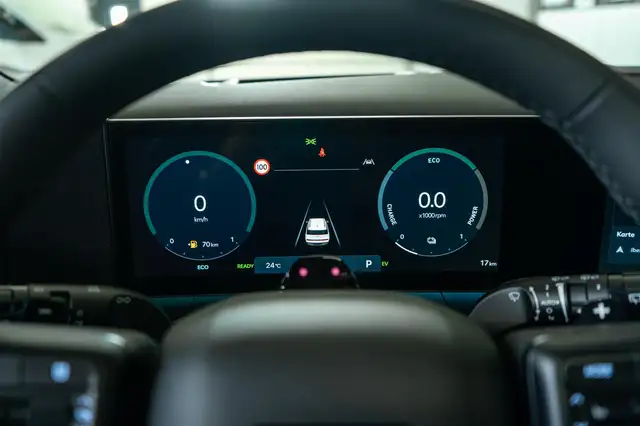Hyundai Santa Fe view 19