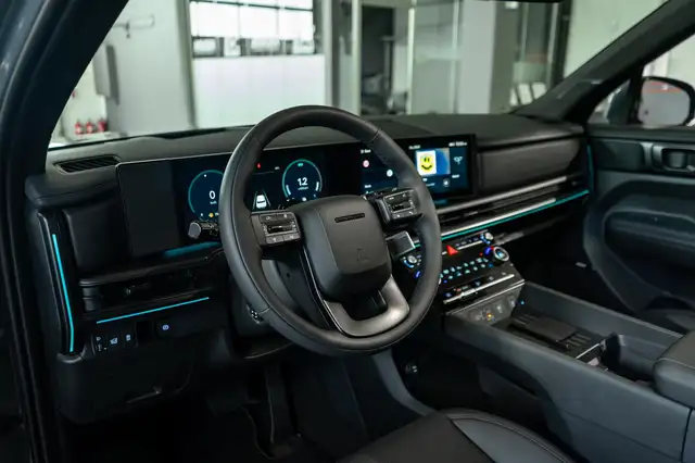 Hyundai Santa Fe view 14
