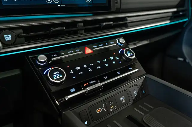 Hyundai Santa Fe view 21