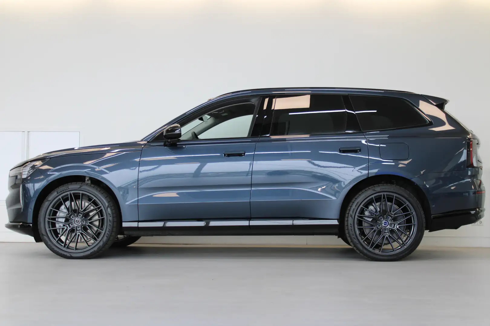 Volvo EX90 517PK Twin Motor Performance Ultra | Full Option!! Albastru - 2