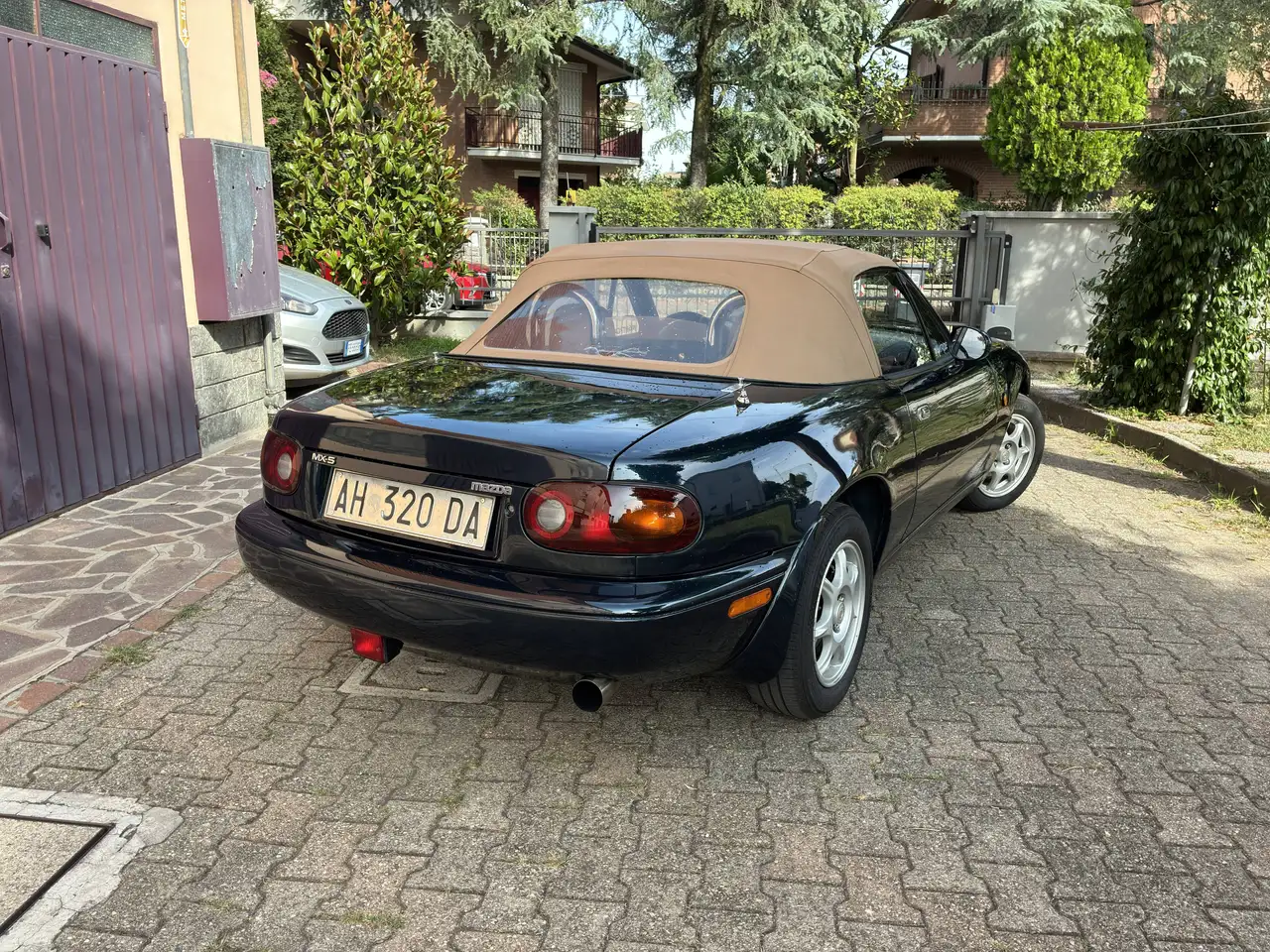 Mazda MX-5 1.6 16v Montego Blue, foto 2