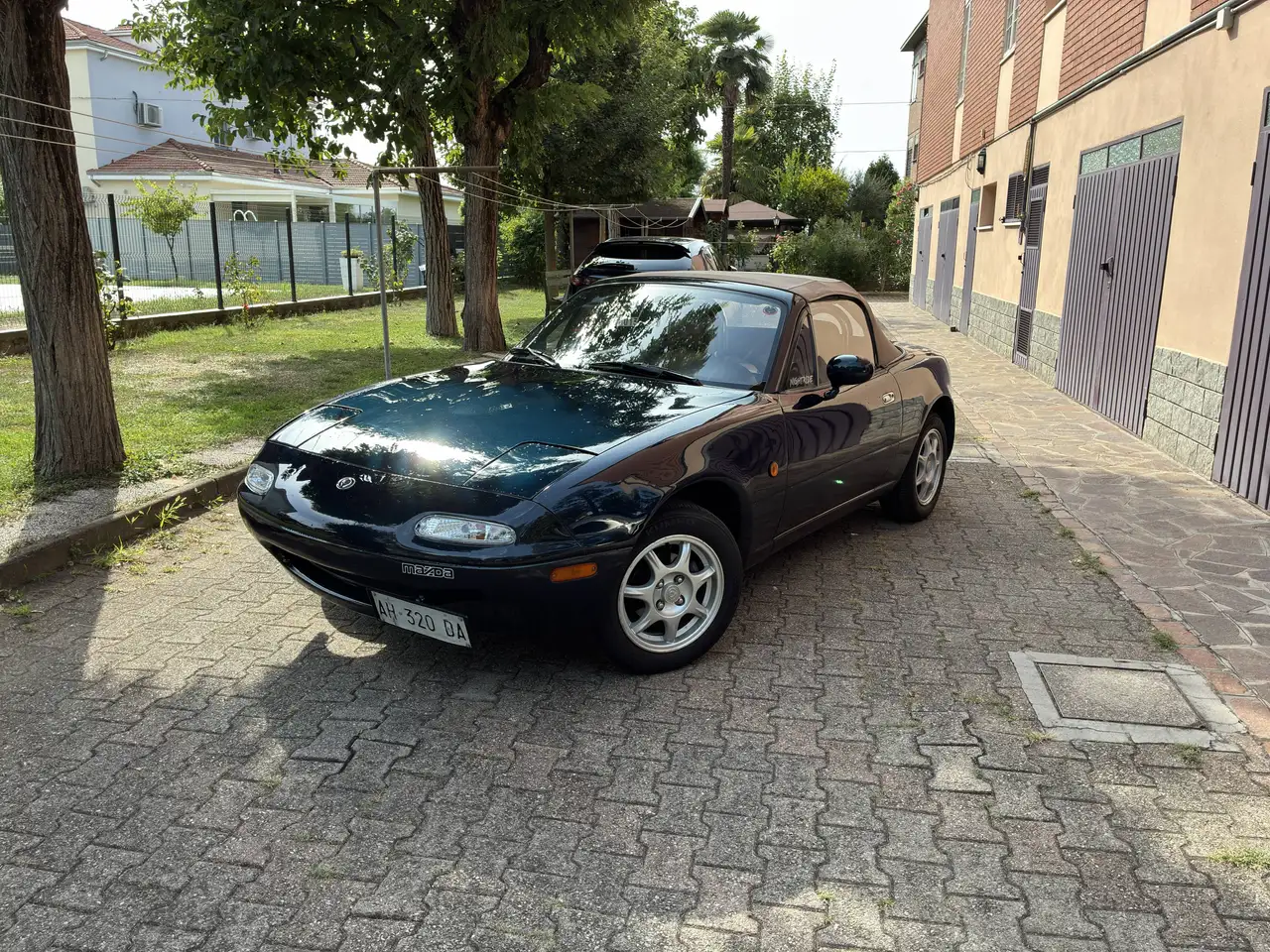 Mazda MX-5 1.6 16v Montego Blue, foto 1