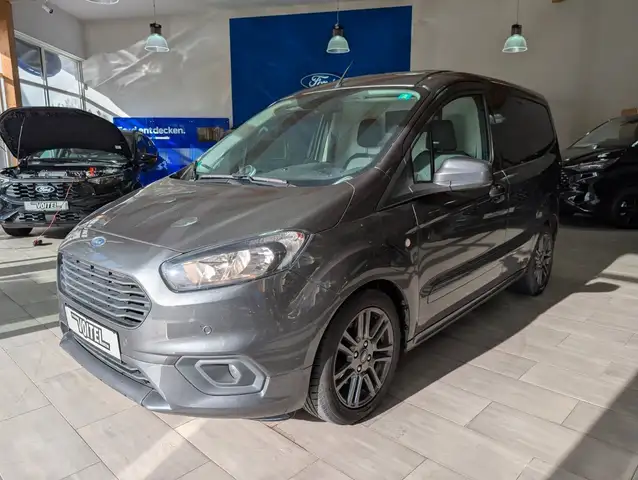 Ford Transit Courier Sport