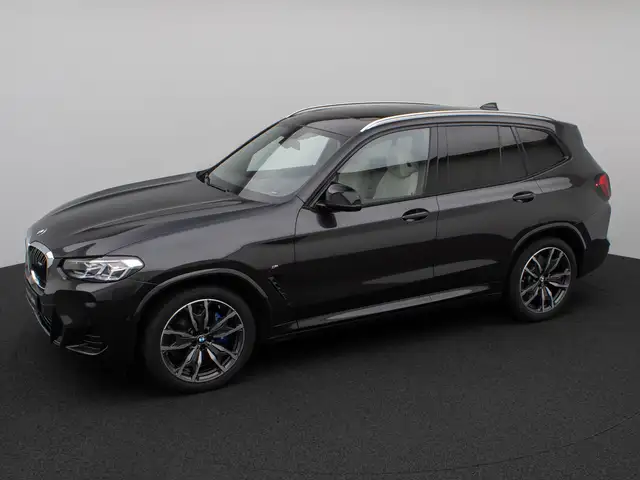 BMW X3 M view 12